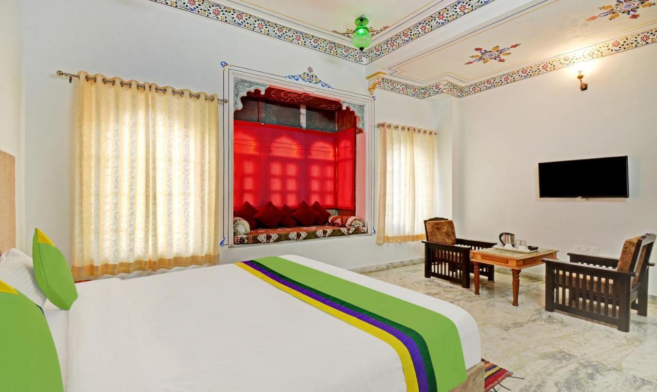 Hotel Treebo Khakhri Haveli Udaipur Exterior foto